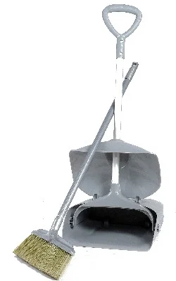 LOPATKA výklopná se smetáčkem - dlouhá rukojeť